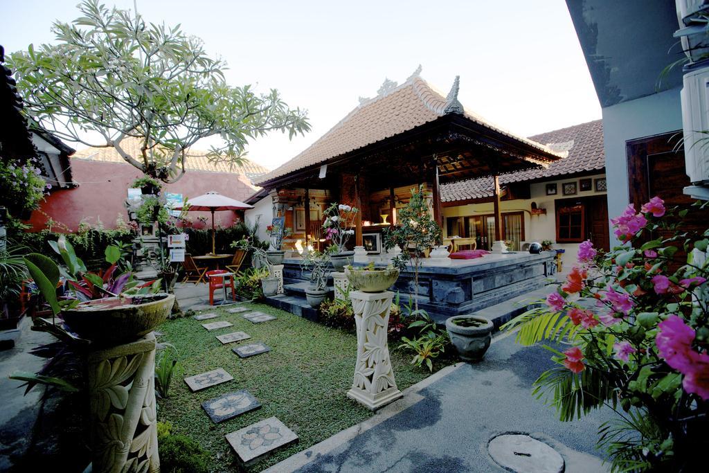 Radha Homestay Sanur Exterior foto